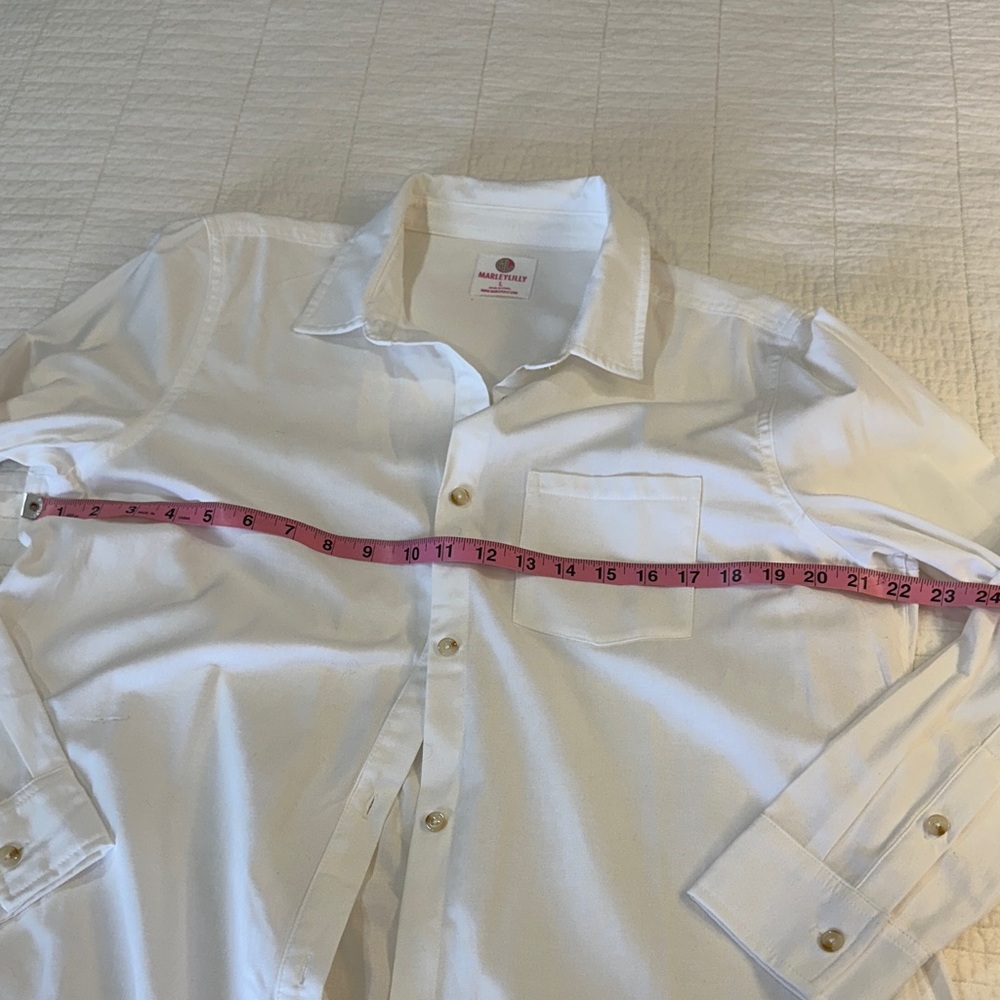 Classic White Button Down Perfectly Pressed Luxur… - image 4